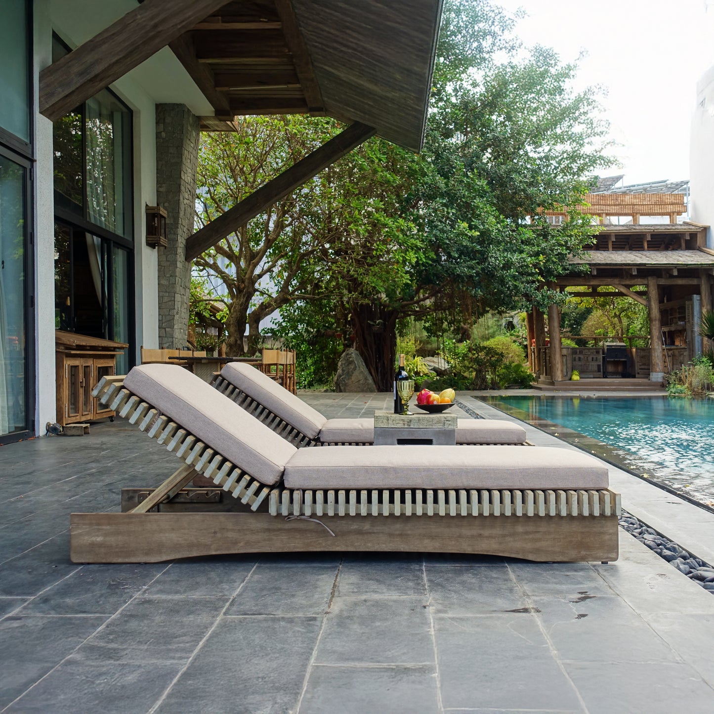 Middleton Wooden Sunlounger